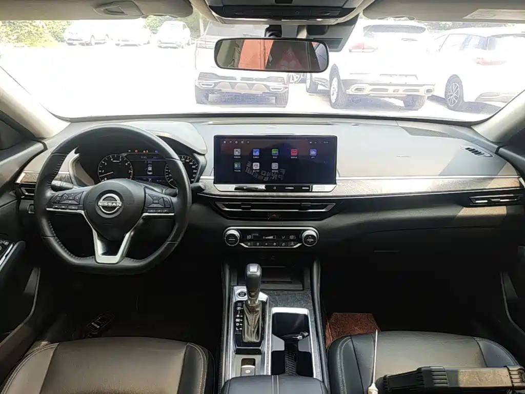Nissan Teana 2024 — фото 10