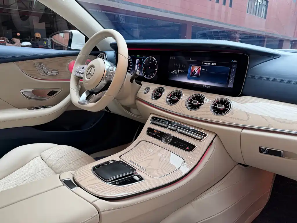 Mercedes-Benz E-Class 2020 — фото 9