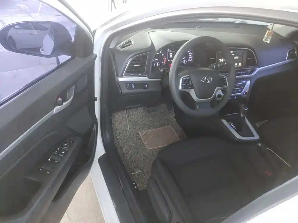 Hyundai Celesta 2017 — фото 16