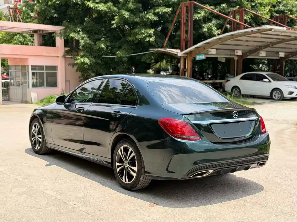 Mercedes-Benz C-Class 2018