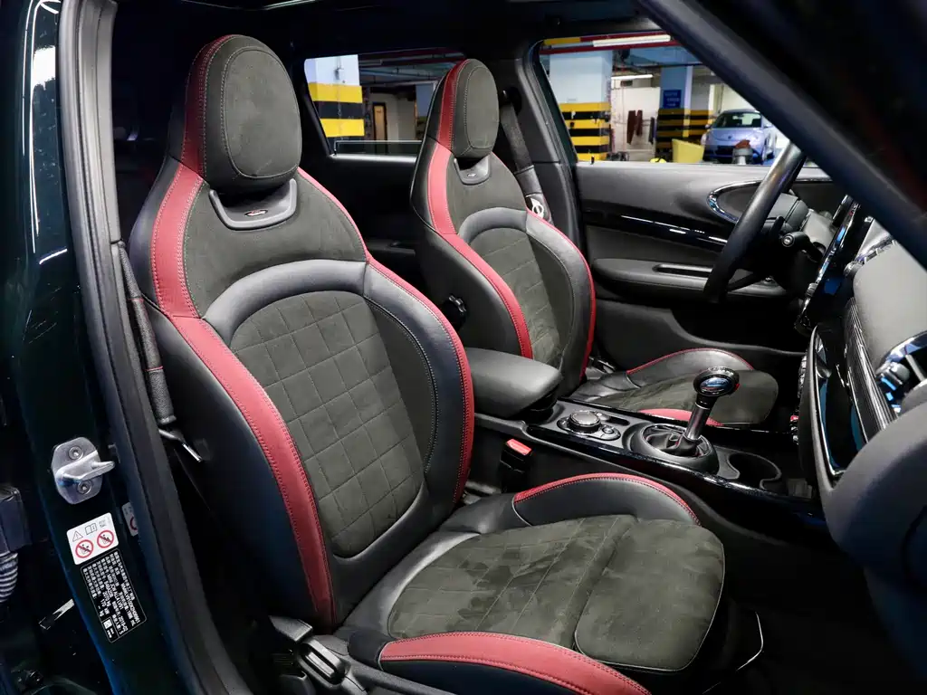 MINI JCW Clubman 2019 — фото 12