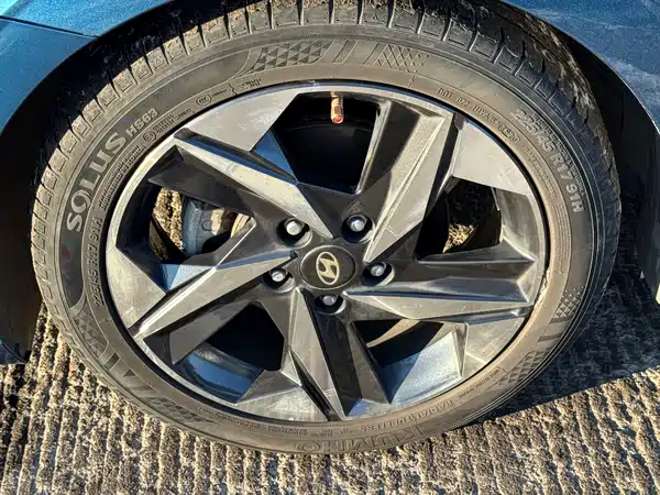 Hyundai Elantra 2022