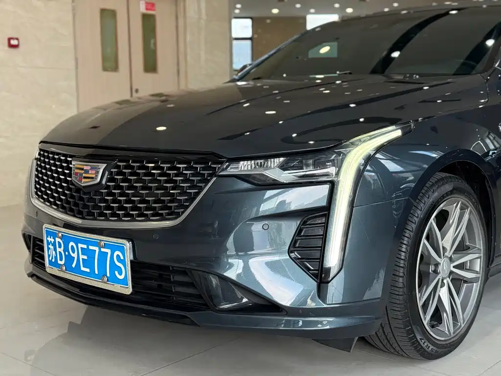 Cadillac CT4 2021 — фото 4