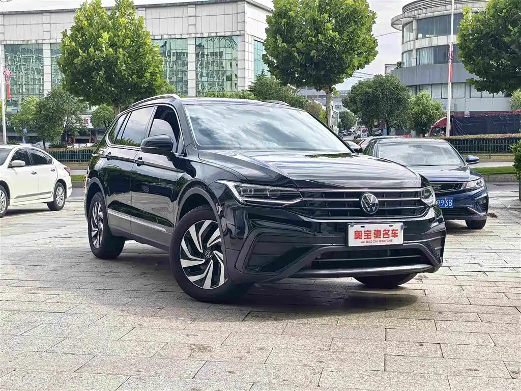 Volkswagen Tiguan L 2025