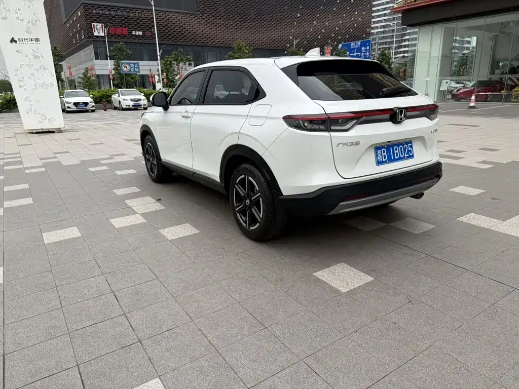 Honda Vezel 2023