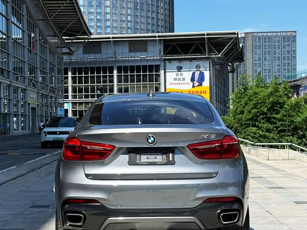 BMW X6 2019 — фото 4