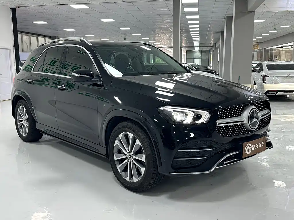Mercedes-Benz GLE 2023 — фото 3