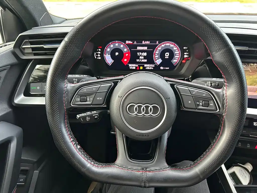 Audi A3 2022 — фото 12