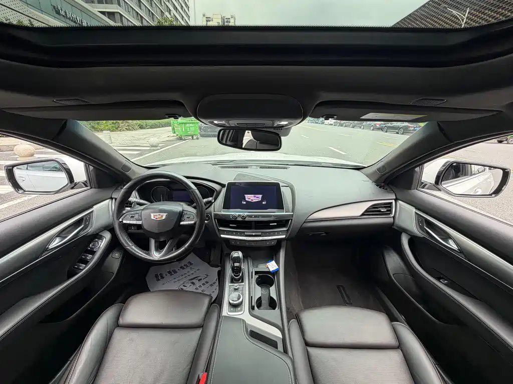 Cadillac CT5 2020 — фото 12