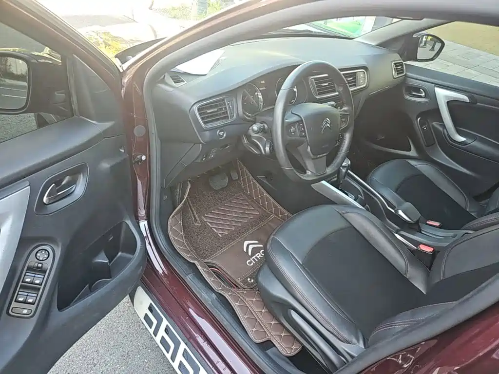 Citroen C3-XR 2015 — фото 16