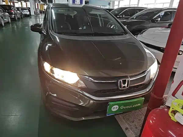 Honda Jade 2017