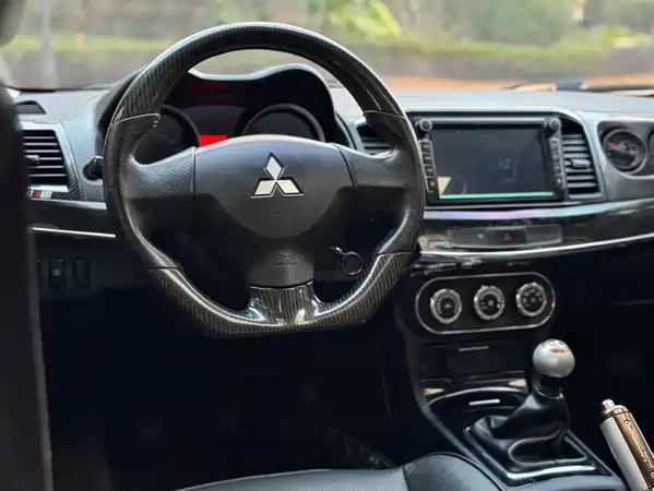 Mitsubishi Lancer EX 2014