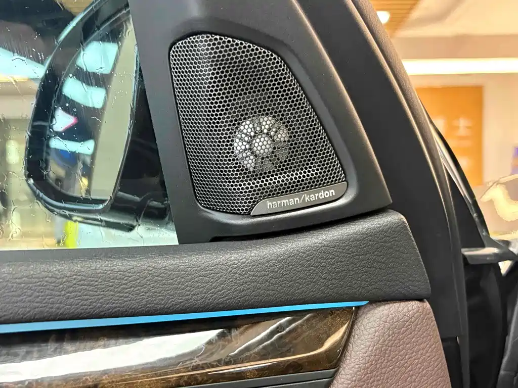 BMW X5 2018 — фото 10