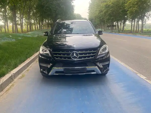 Mercedes-Benz M-Class 2015