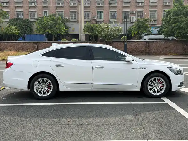 Buick LaCrosse 2018