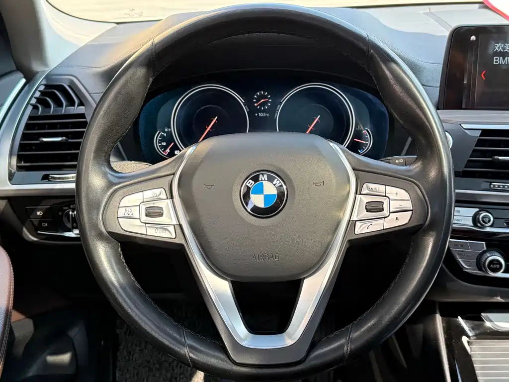 BMW X3 2019 — фото 12