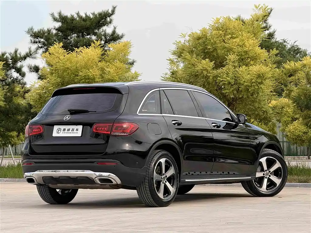 Mercedes-Benz GLC 2022 — фото 24