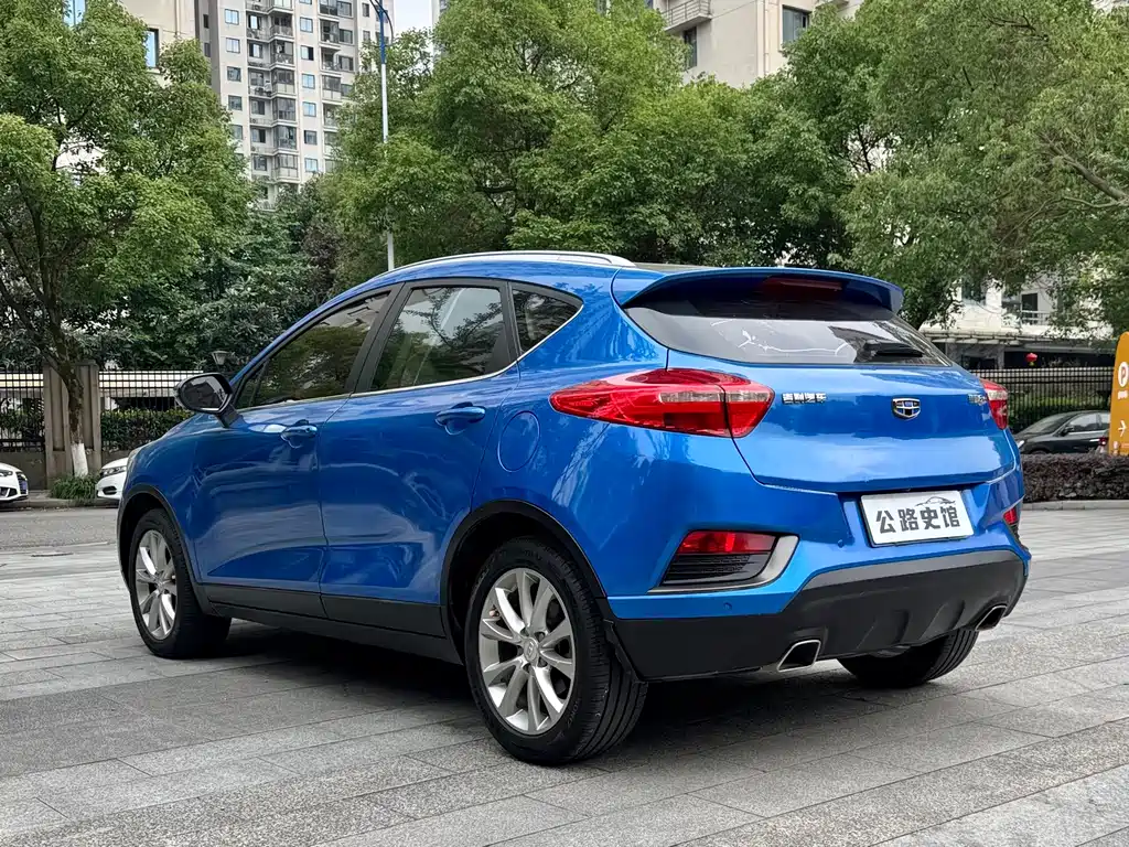 Geely Emgrand GS 2017 — фото 4