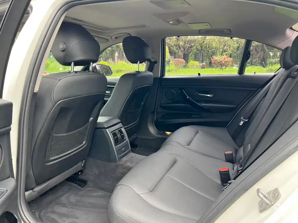 BMW 3 Series 2017