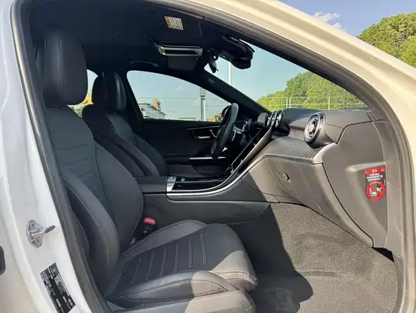 Mercedes-Benz C-Class 2023