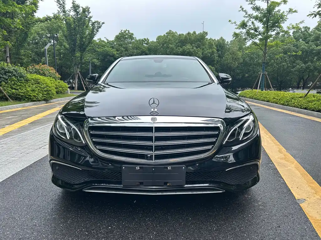 Mercedes-Benz E-Class 2018 — фото 2