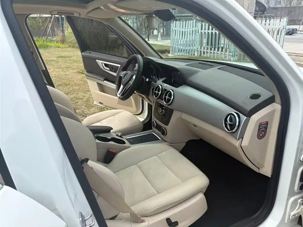 Mercedes-Benz GLK-Class 2015 — фото 9