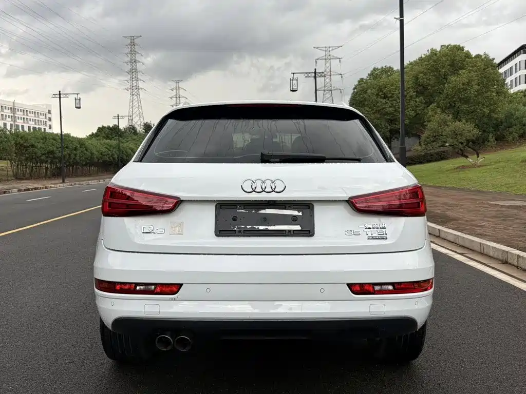 Audi Q3 2016