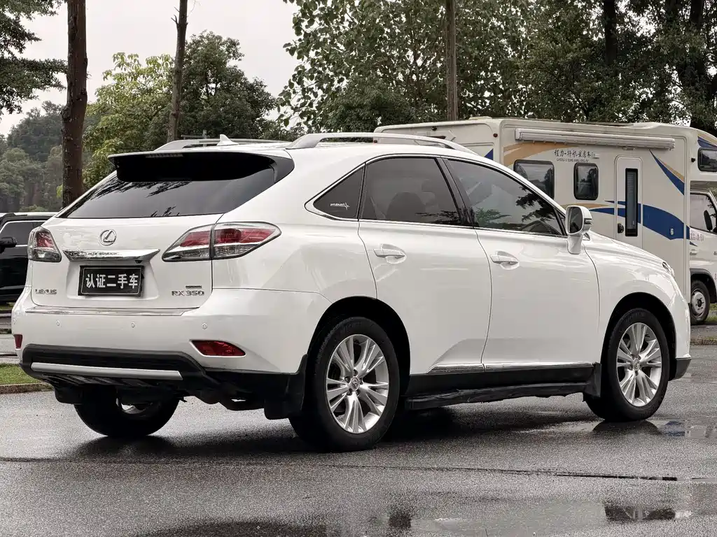 Lexus RX Classic 2013 — фото 9