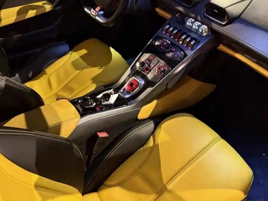 Lamborghini Huracan 2017 — фото 3