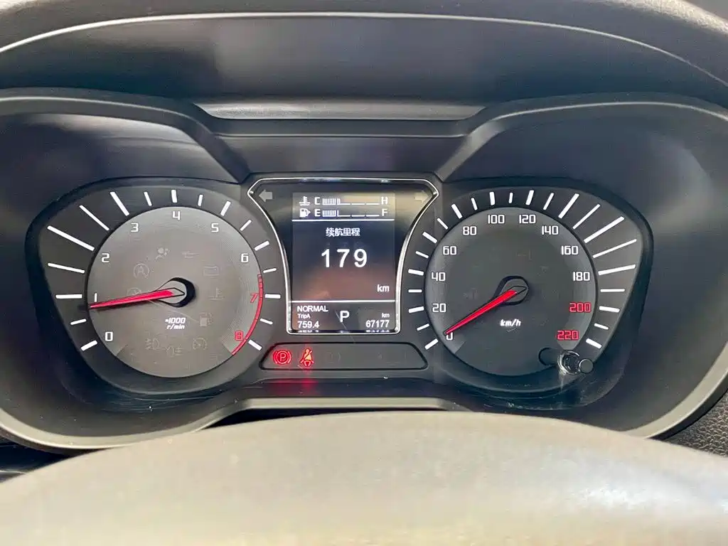 GAC Trumpchi GS4 2018 — фото 13