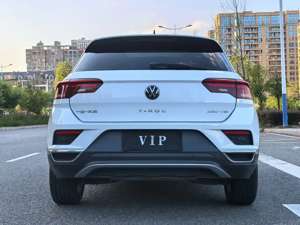Volkswagen T-Roc 2022 — фото 8