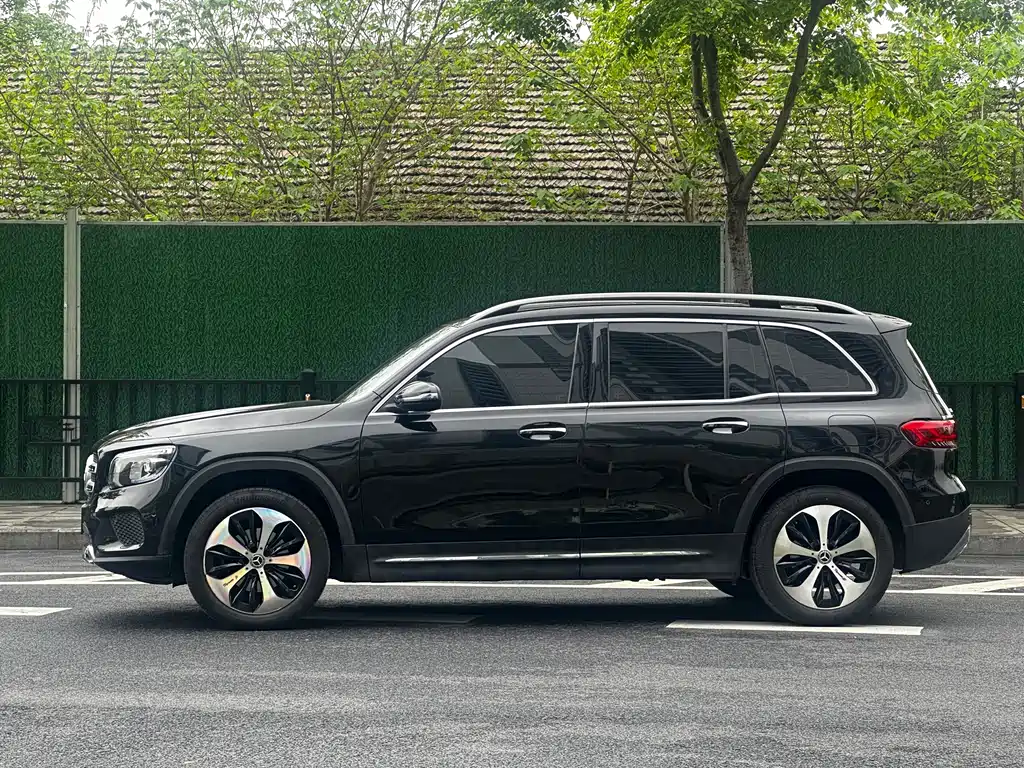 Mercedes-Benz GLB 2021 — фото 4