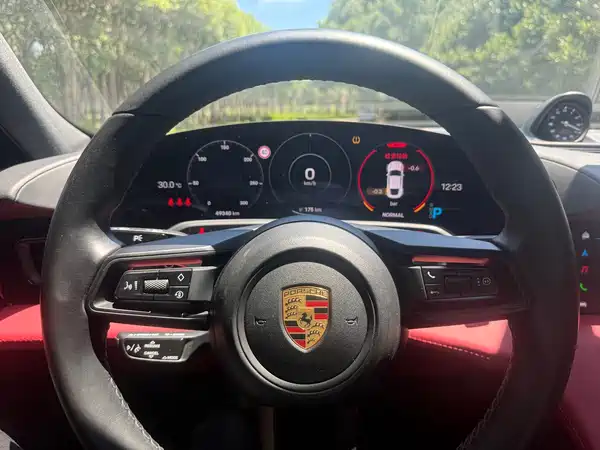 Porsche Taycan 2020