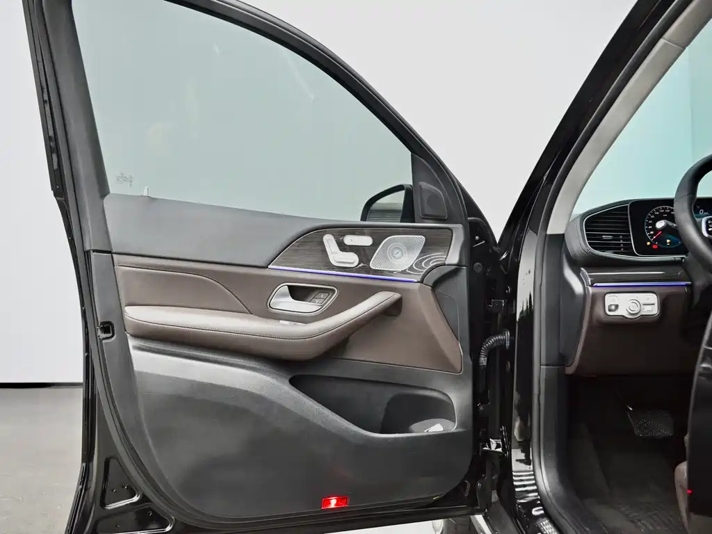 Mercedes-Benz GLE 2021 — фото 19