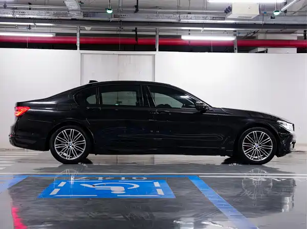 BMW 7 Series 2018
