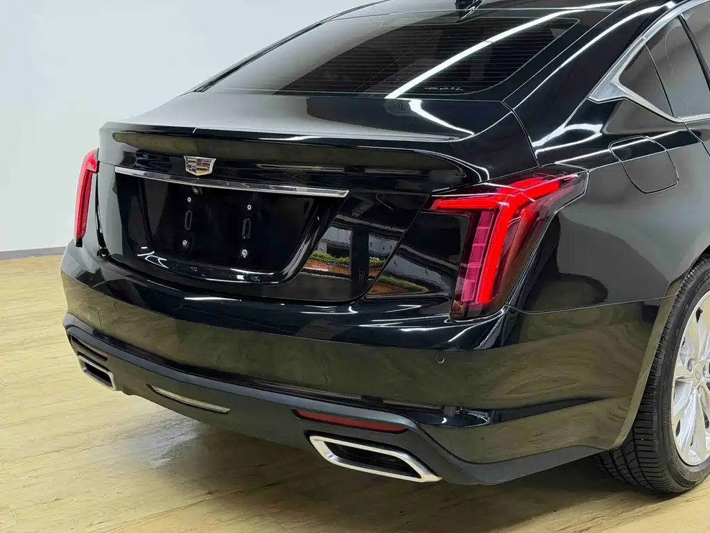 Cadillac CT5 2023 — фото 28