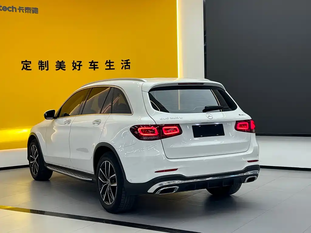 Mercedes-Benz GLC 2021 — фото 19