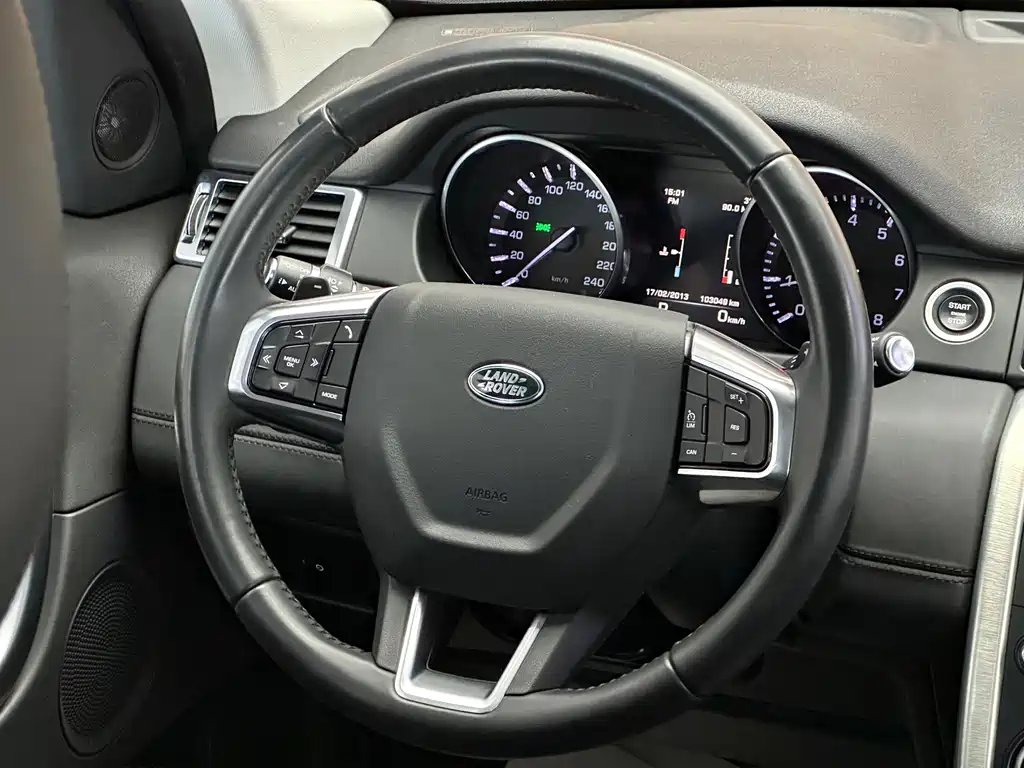 Land Rover Discovery Sport 2016 — фото 11