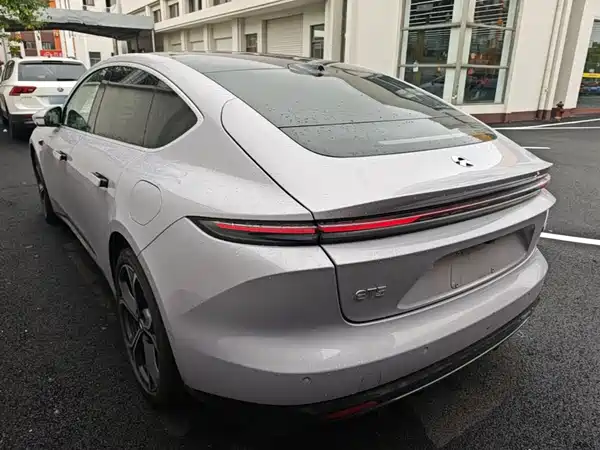 NIO ET5 2025