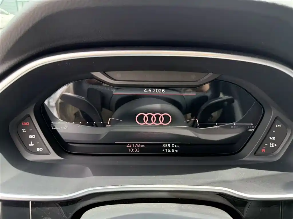Audi Q3 2023 — фото 15