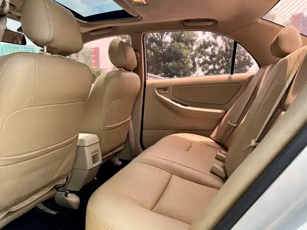 Toyota Corolla 2015