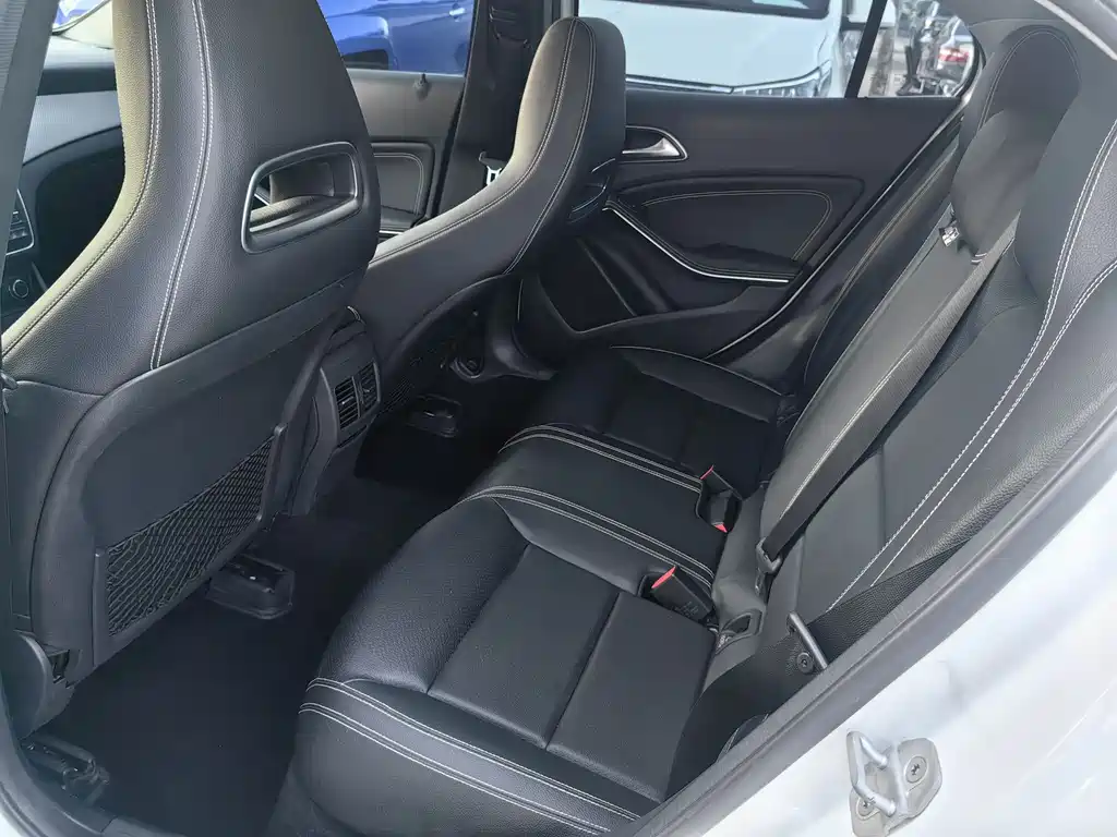 Mercedes-Benz GLA 2017 — фото 17