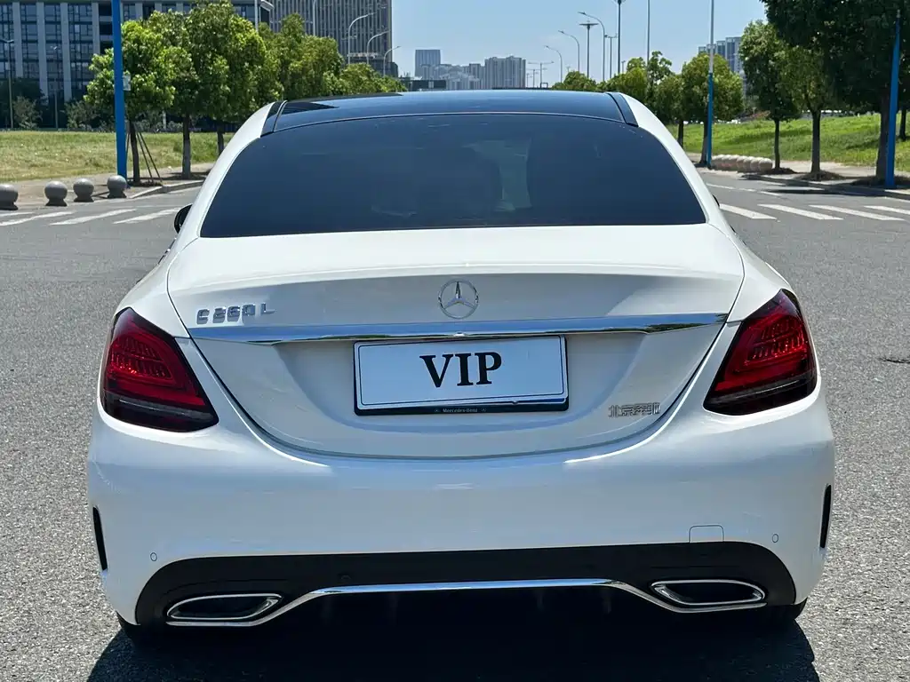 Mercedes-Benz C-Class 2021