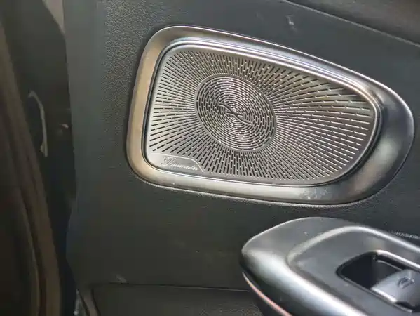 Mercedes-Benz C-Class 2023