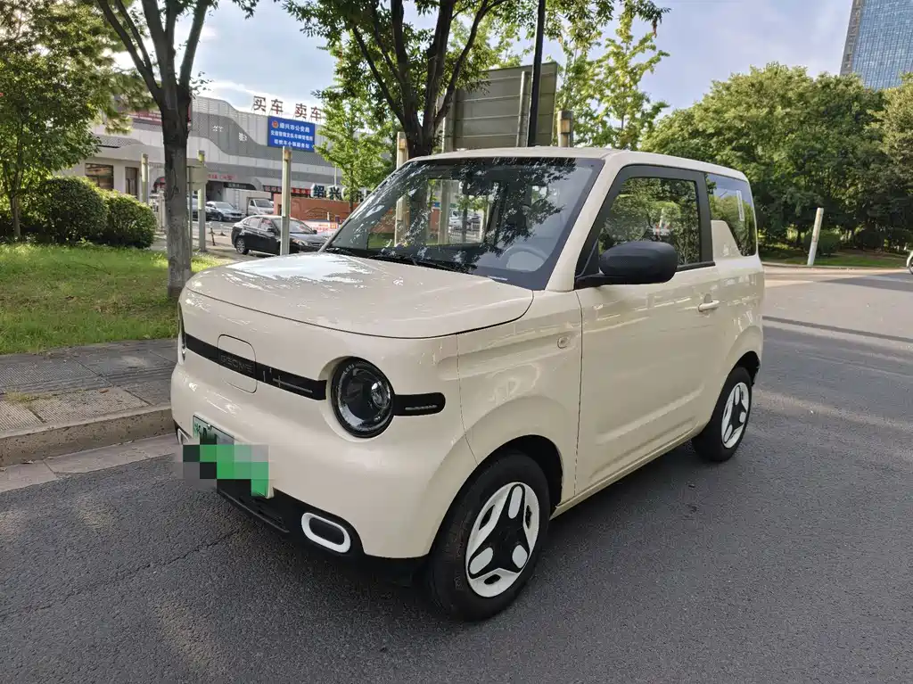 Geely Galaxy Panda 2025