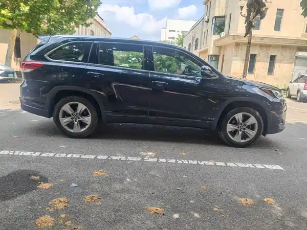 Toyota Highlander 2018
