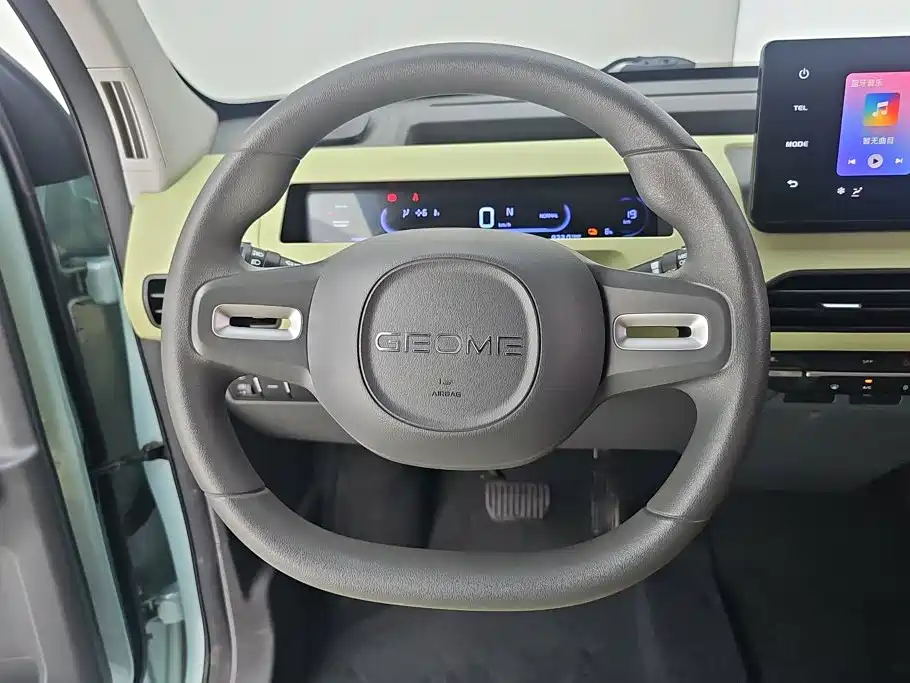 Geely Galaxy Panda 2023 — фото 15
