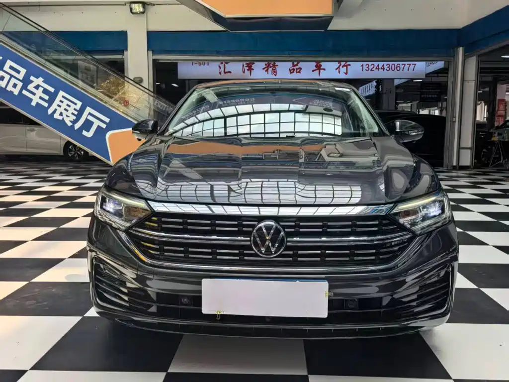Volkswagen Sagitar 2023