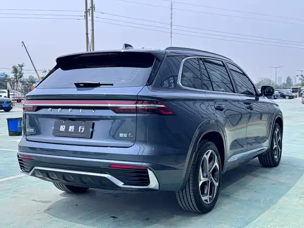 Geely Xingyue L 2024
