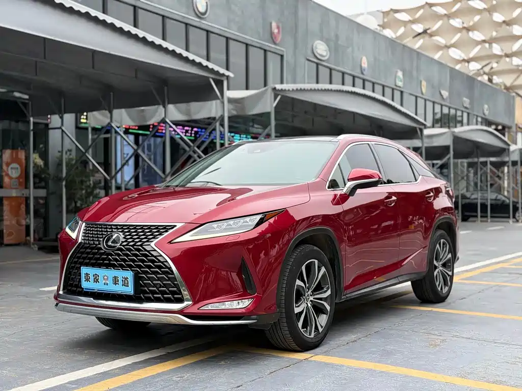 Lexus RX 2020 — фото 1